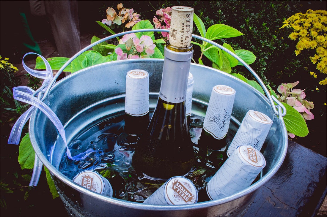 La Temperatura Perfetta: Guida Definitiva per Servire Ogni Vino al Meglio